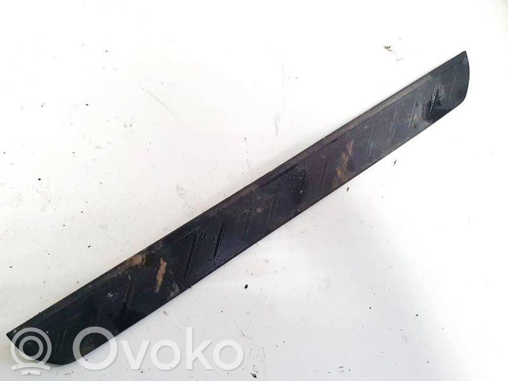 Honda Civic Capac prag față