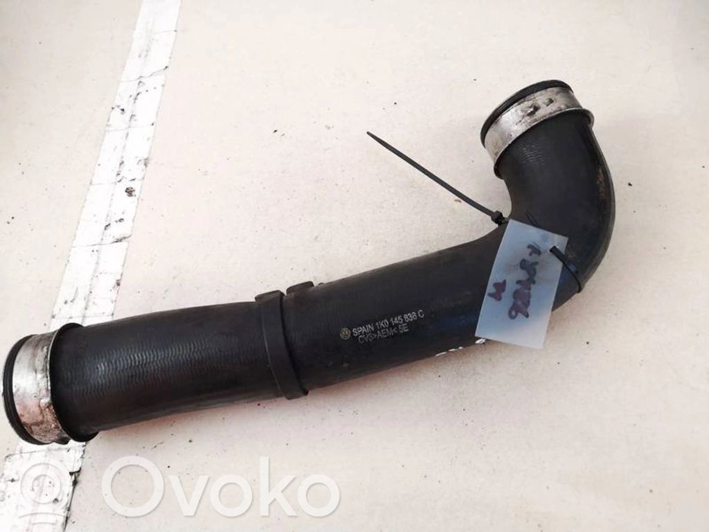Furtun/conductă intercooler   1K0145838C,1K0145838C