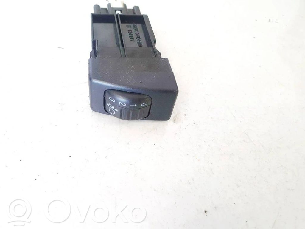 Isuzu D-Max Headlight level height control switch 