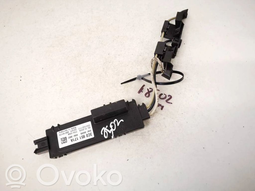Volkswagen PASSAT B6 Unitate control antenă 