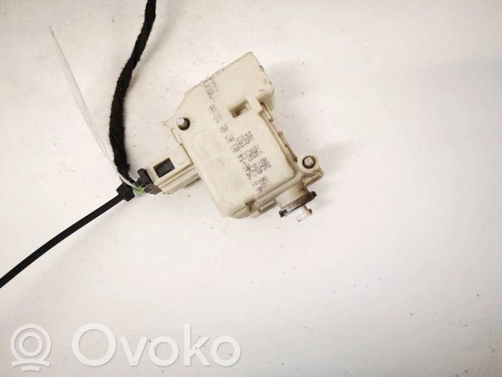 Keskuslukituksen moottori   4B0862153,3B0959781,3B0959781,4B0862153