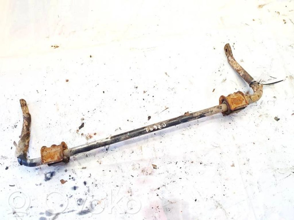 Barra estabilizadora trasera