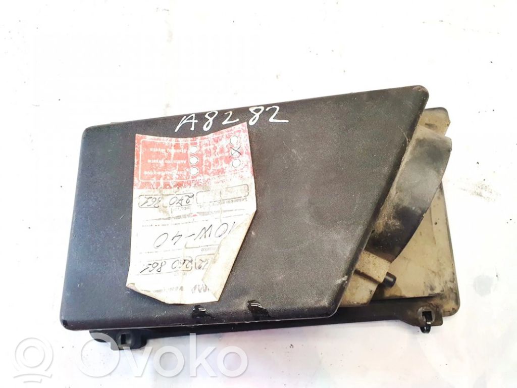 Ford Focus Air filter box 