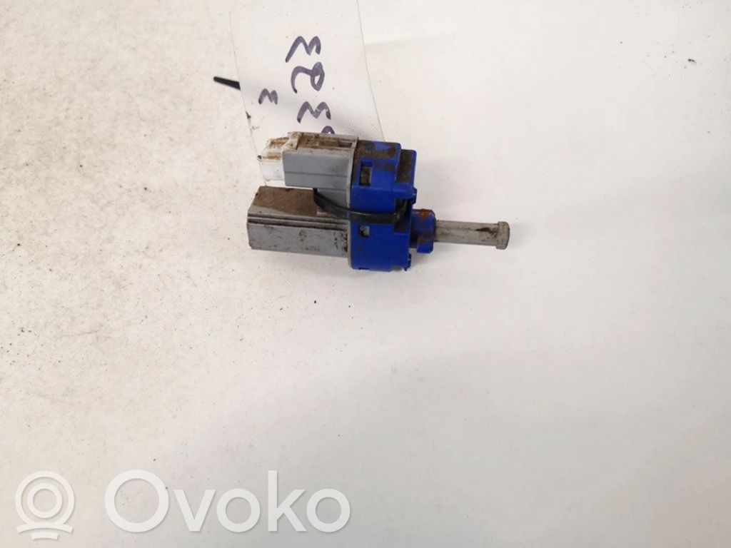 Interruptor sensor del pedal de freno   BP4K,BP4K