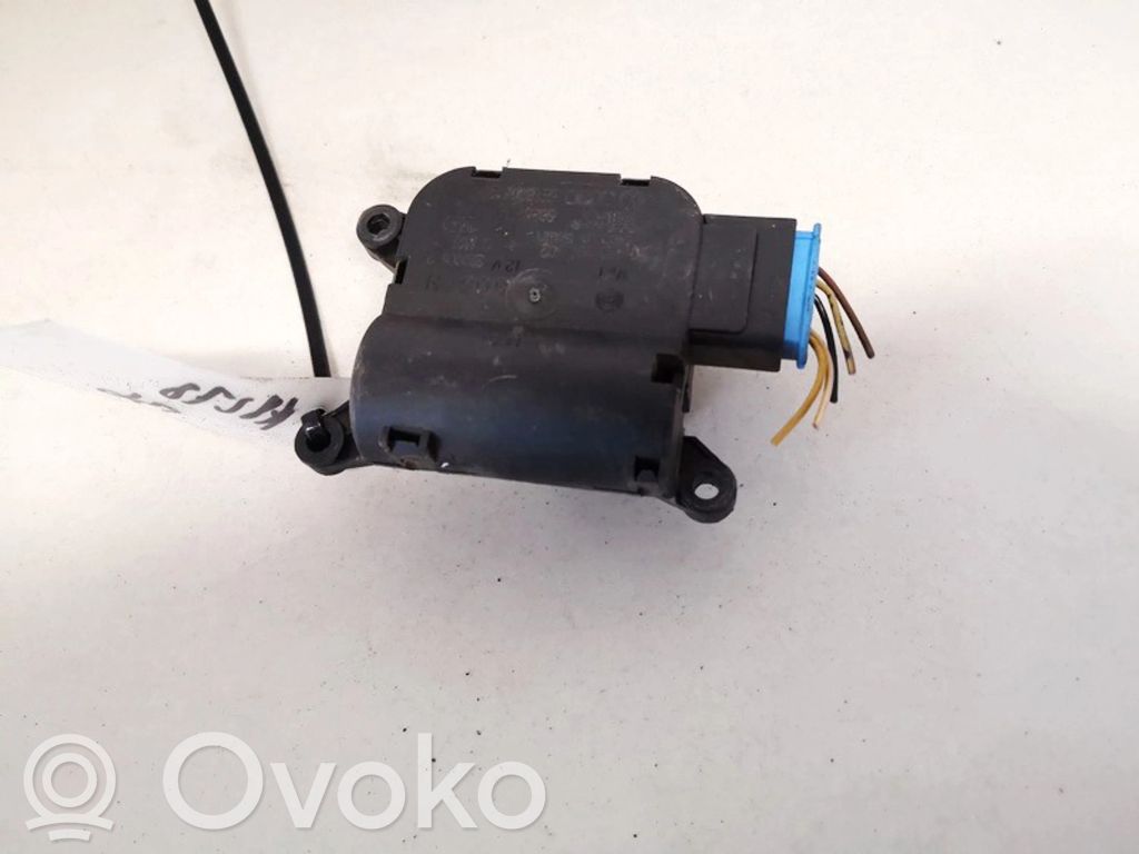 Audi A4 S4 B7 8E 8H Motorino attuatore aria 
