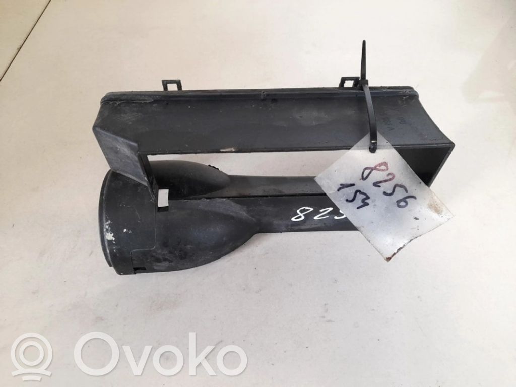 Volkswagen Touran I Parte del condotto di aspirazione dell'aria 