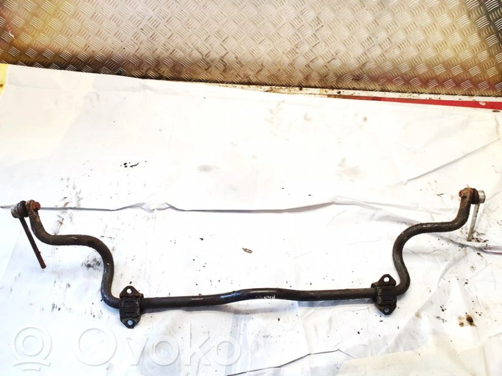 Hyundai i30 Bară antiruliu față
