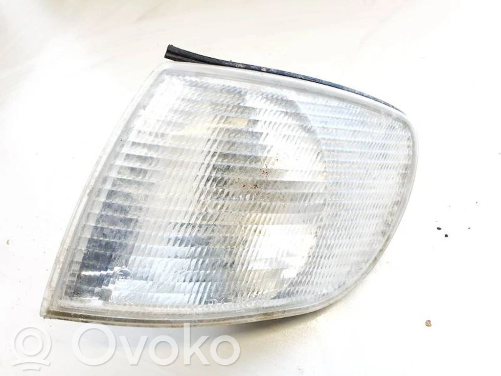 Volkswagen Caddy Front indicator light 