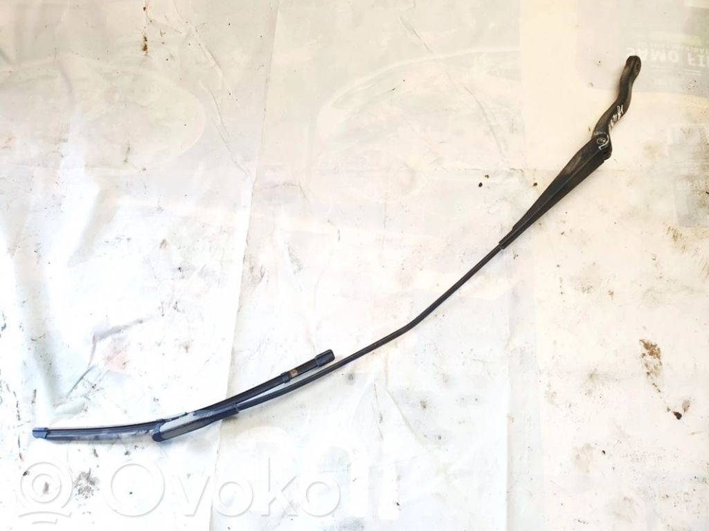 Opel Corsa D Braccio della spazzola tergicristallo anteriore