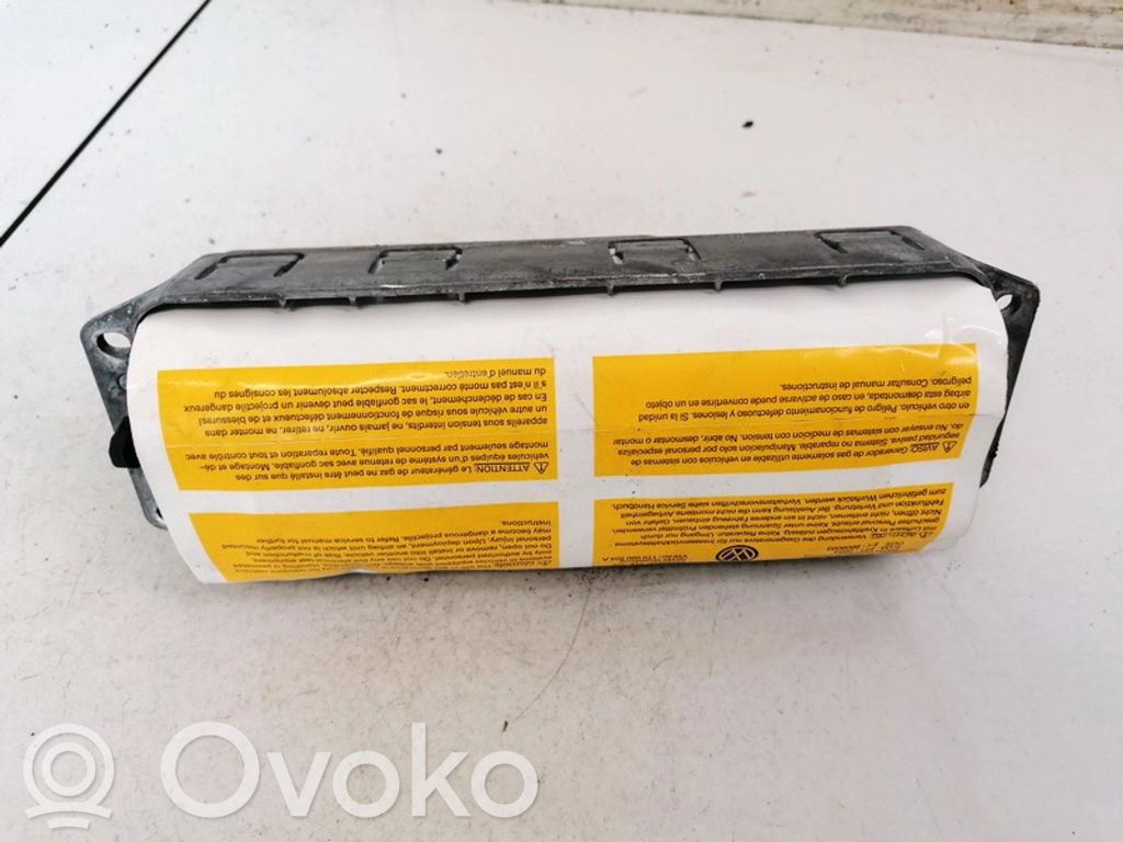 Volkswagen Touran I Airbag pasager 