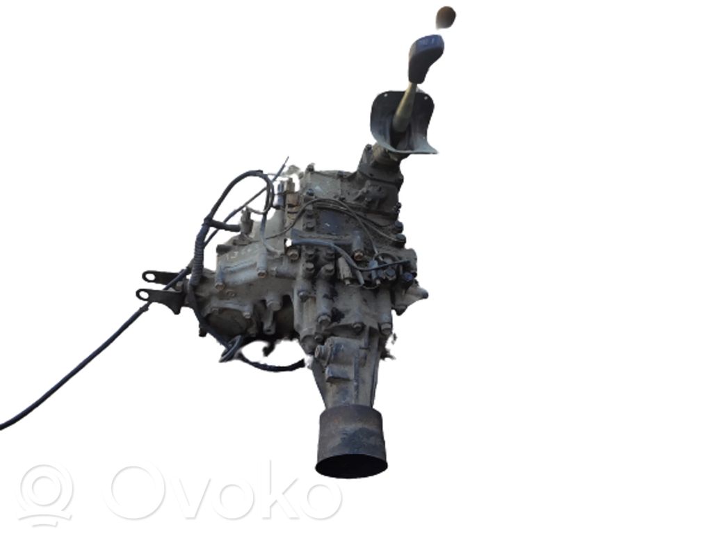 Mitsubishi Pajero Gearbox transfer box case 