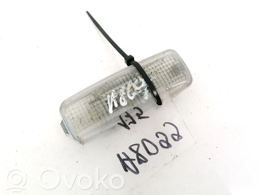 Lampă scaun spate   8L0947105A,8L0947105A