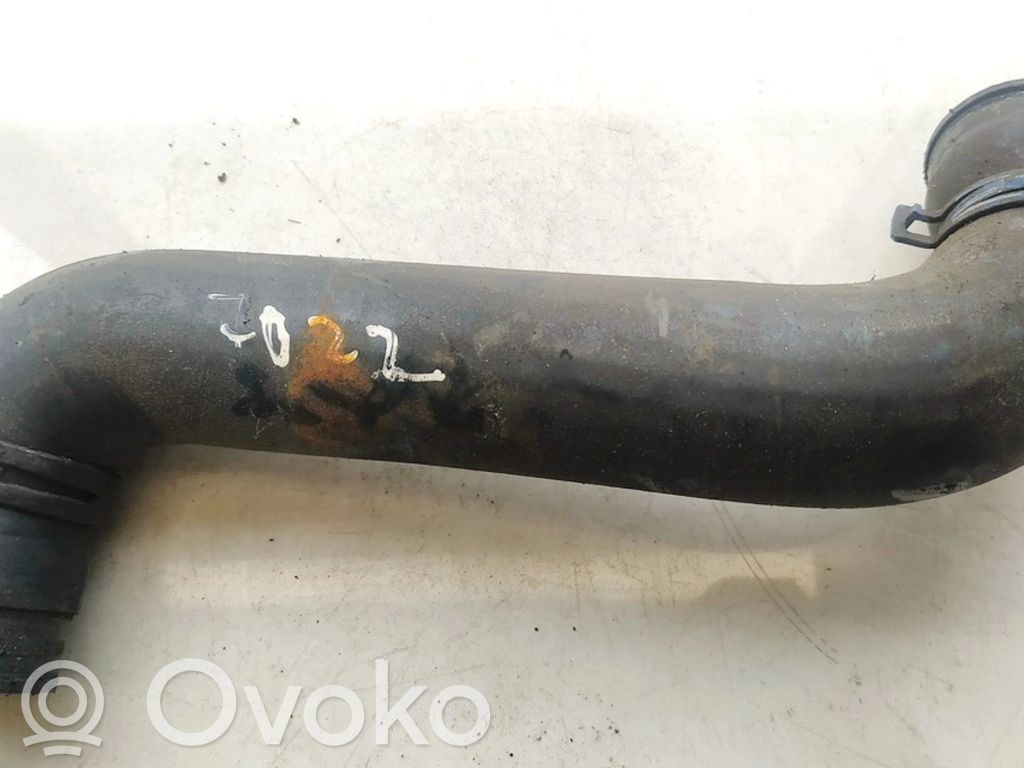 Volkswagen Polo IV 9N3 Furtun/conductă intercooler 