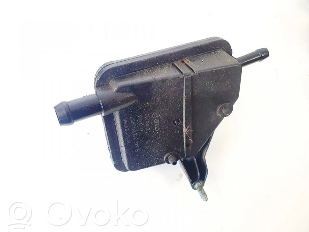 Ohjaustehostimen nestesäiliö   1J0422371B,1J0422371B