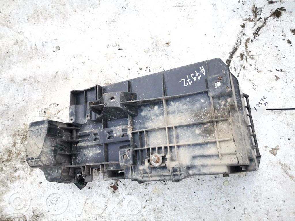 Opel Vectra C Vassoio scatola della batteria