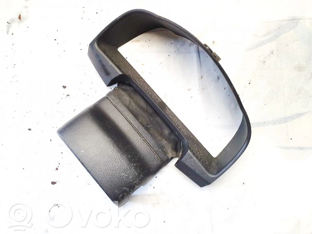 Toyota Corolla Verso AR10 Cornice cruscotto 