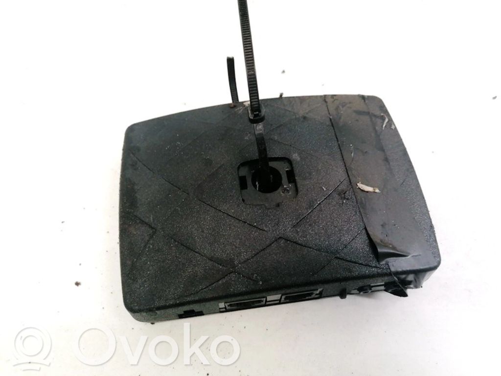 Toyota Avensis T250 Boîtier module alarme 