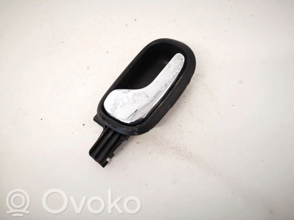 Mâner interior ușă spate   8D0839019,8D0839019