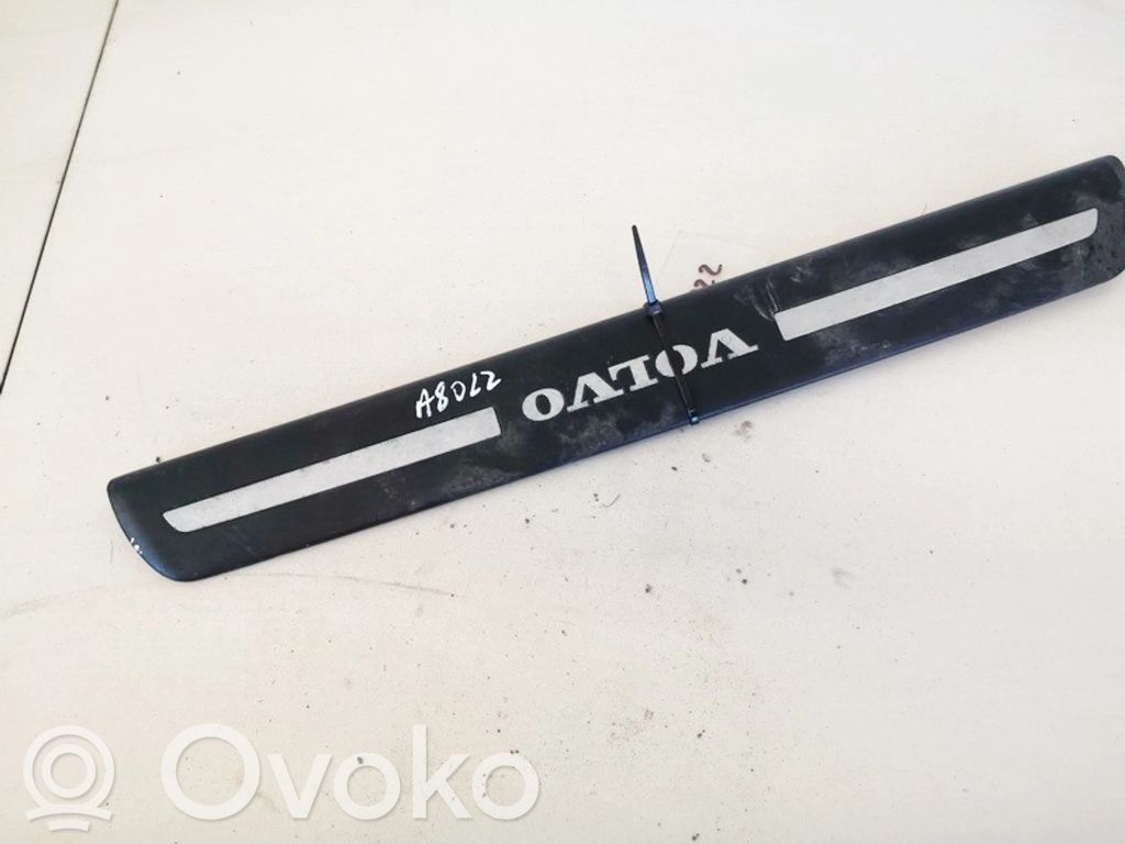 Volvo S40 Capac prag față 