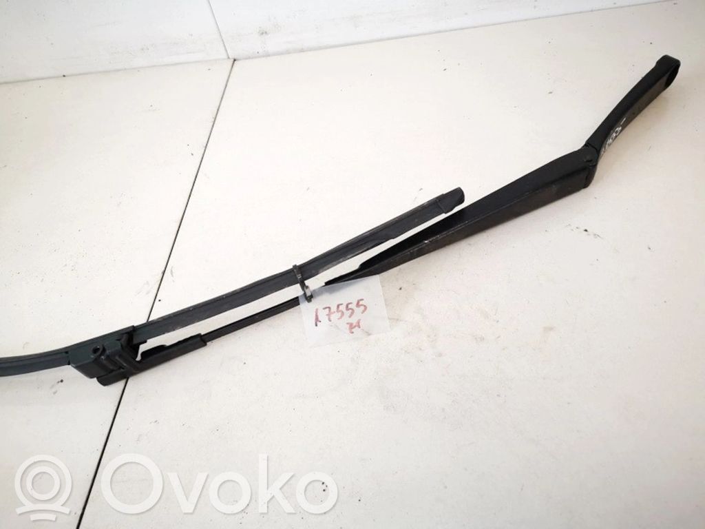 Skoda Octavia Mk2 (1Z) Braccio della spazzola tergicristallo anteriore