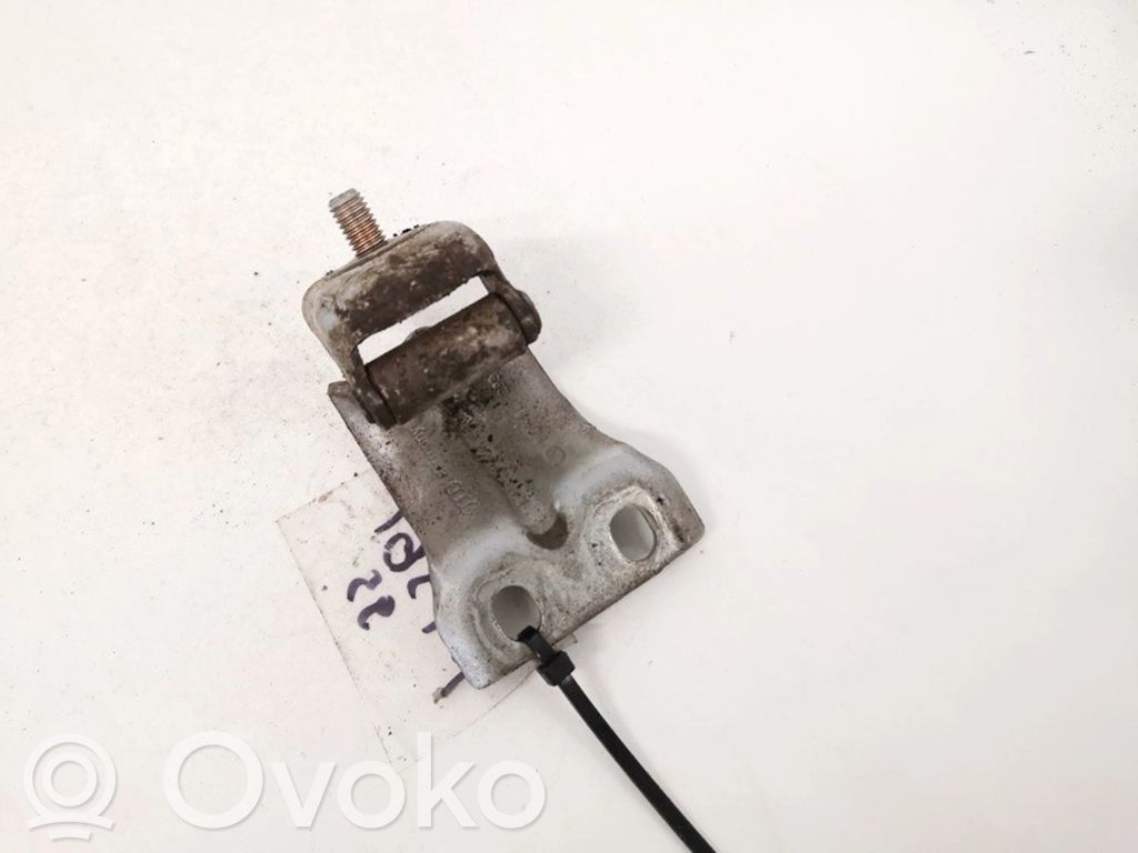 Audi A4 S4 B5 8D Zawias klapy tylnej bagażnika 