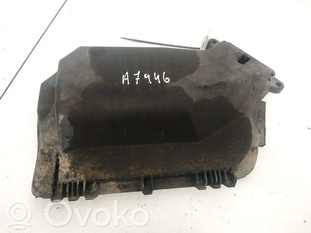Audi A5 8T 8F Capac cutie siguranțe 