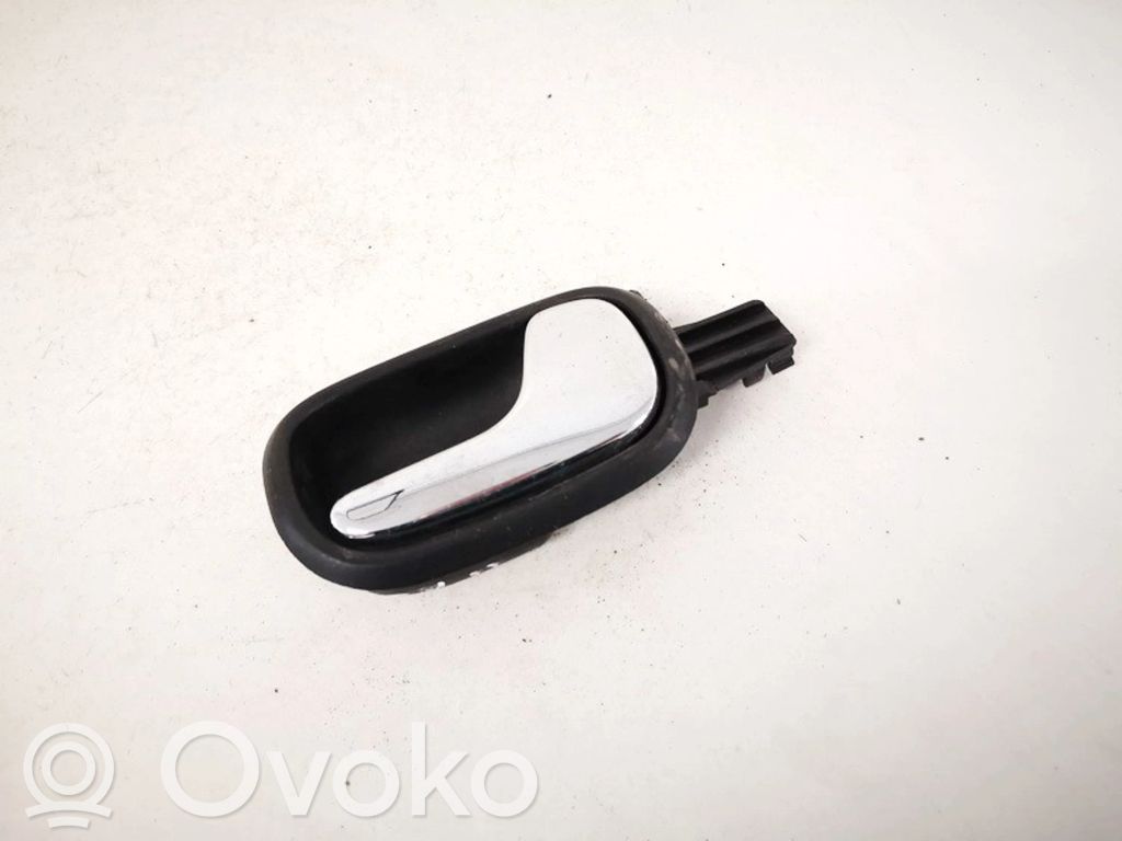 Manecilla interna puerta trasera   8D0839020,8D0839020