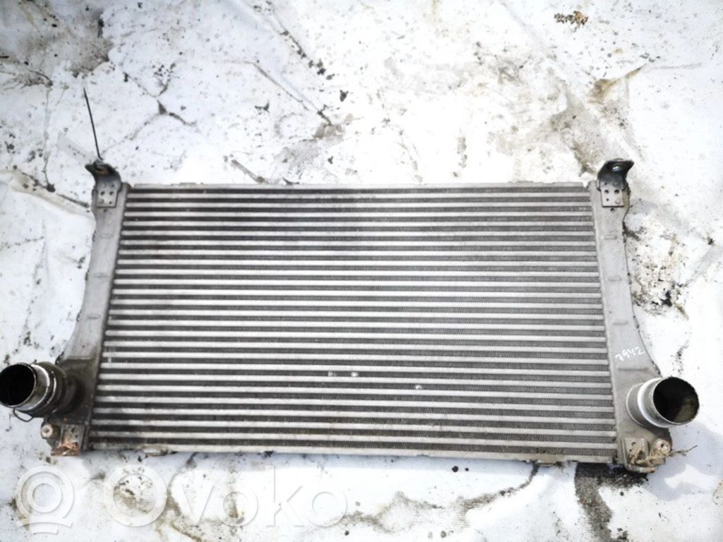 Toyota Avensis T270 Radiatore intercooler 
