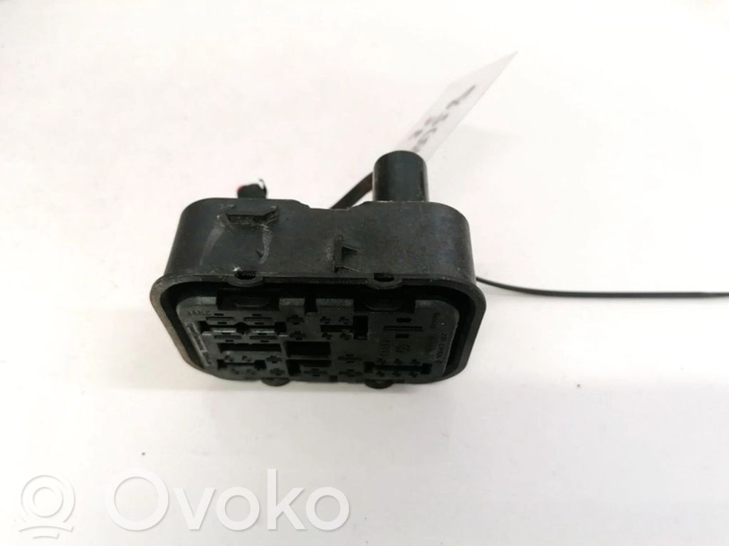 Volkswagen Touran I Sulakerasiasarja