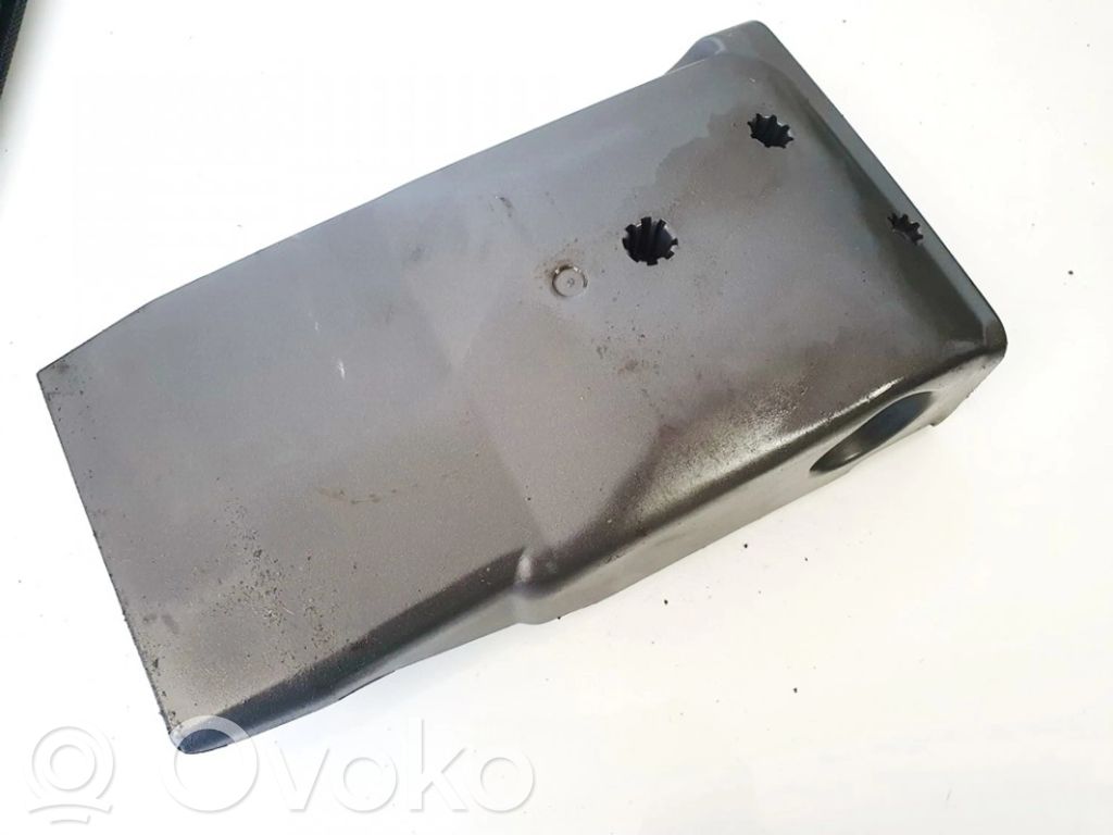Volvo S60 Ohjauspyörän pylvään verhoilu