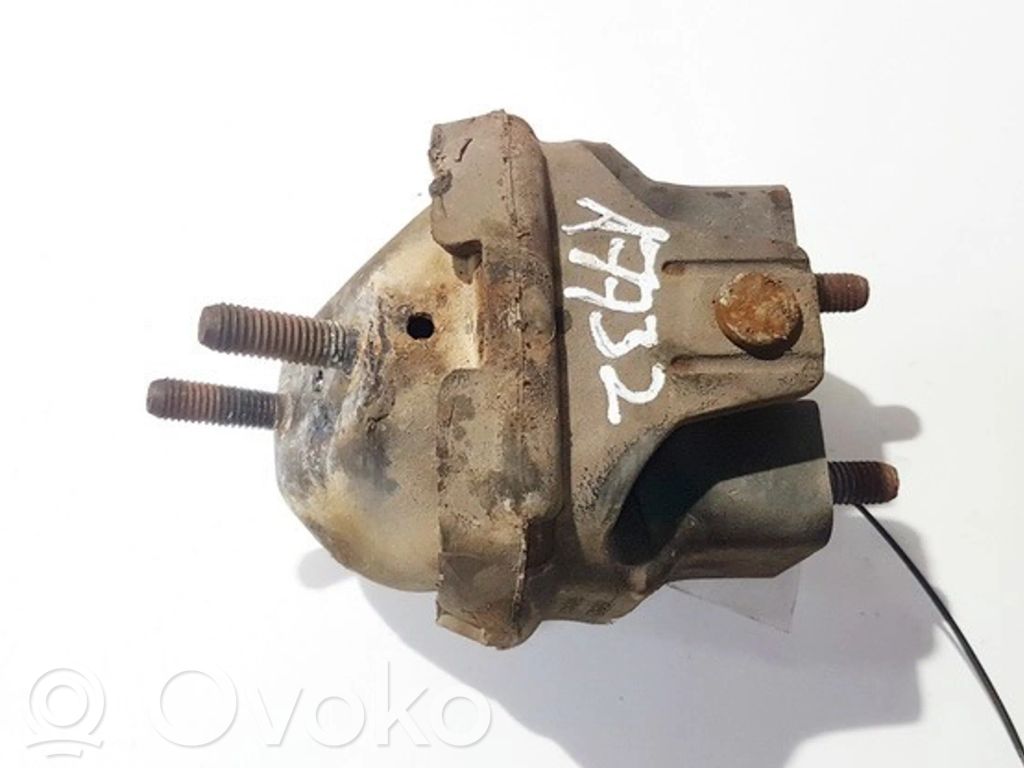 Chrysler 300M Engine mount bracket 