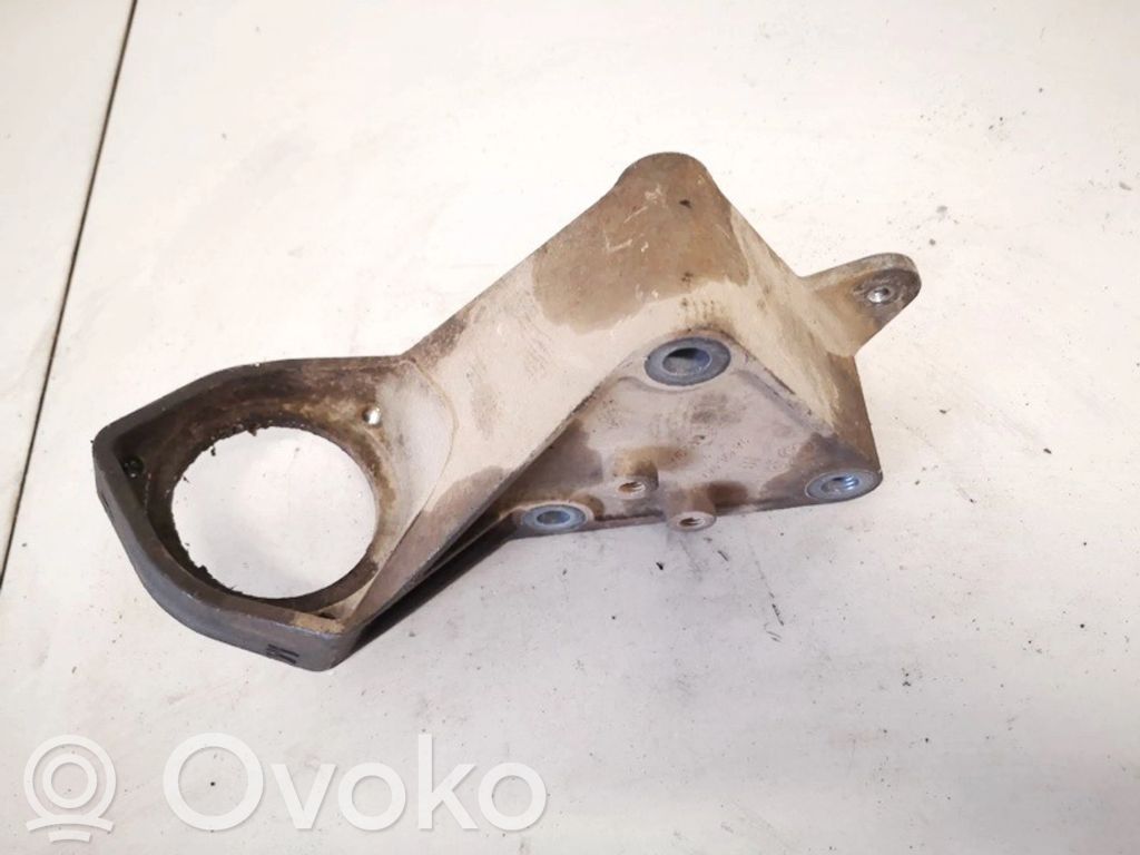 Opel Vectra C Engine mounting bracket 