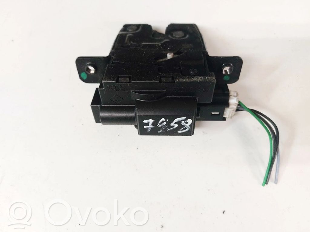 Nissan Qashqai Takaluukun/tavaratilan lukon vastakappale