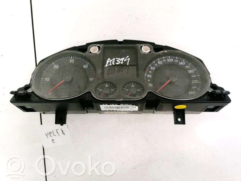Volkswagen PASSAT B6 Tachimetro (quadro strumenti) 