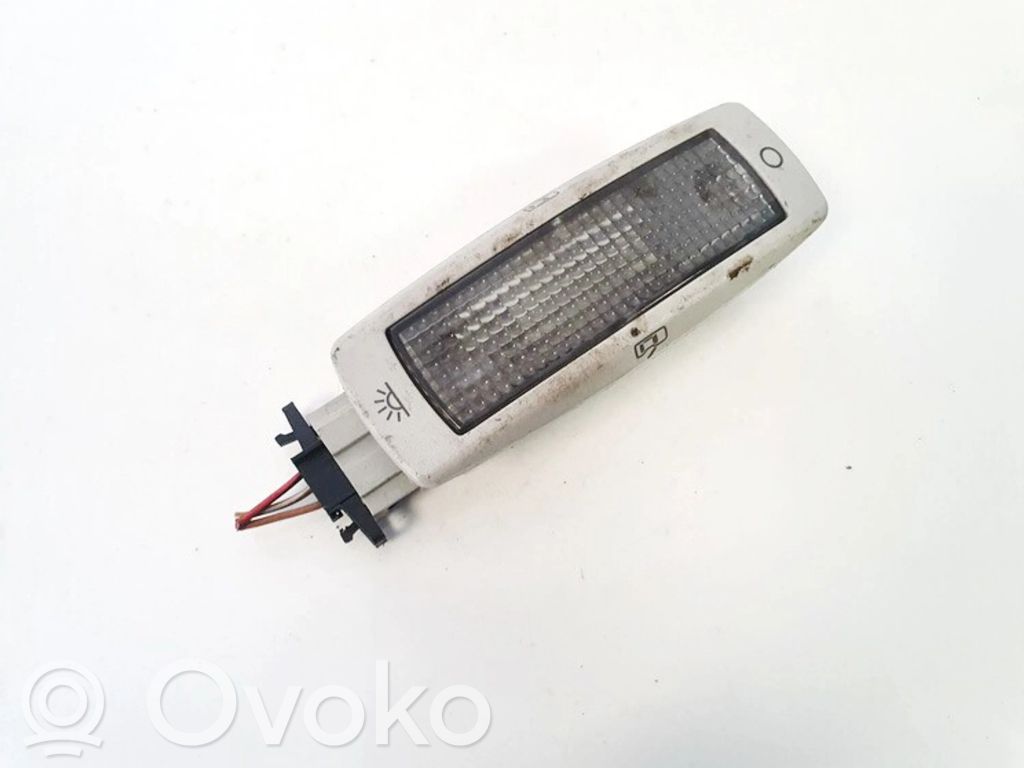 Volkswagen PASSAT B5.5 Illuminazione sedili posteriori