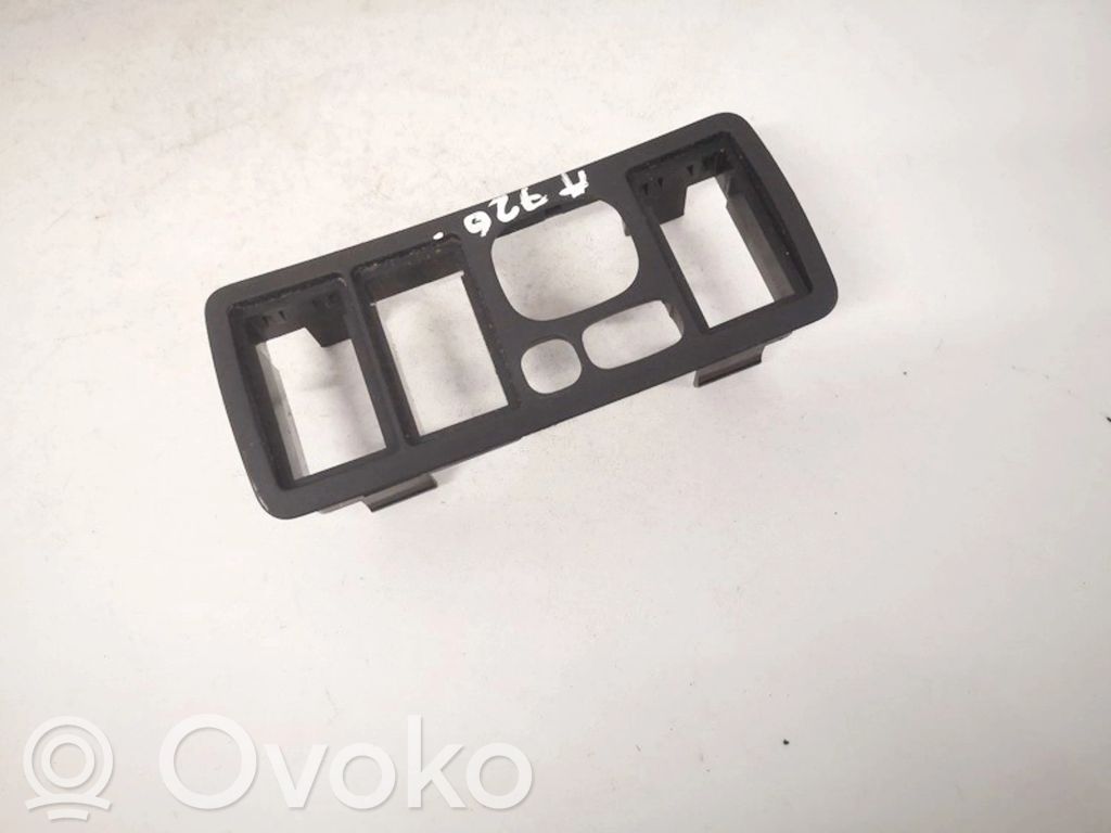 Toyota Avensis T250 Altra parte interiore