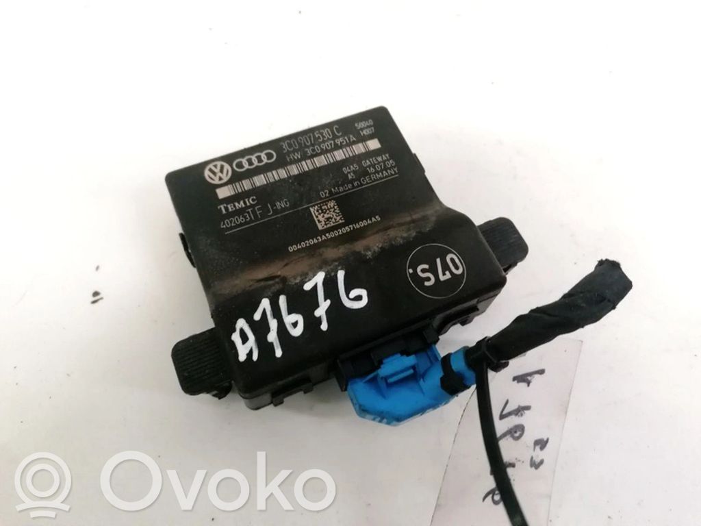 Volkswagen PASSAT B6 Unité de commande module de porte 