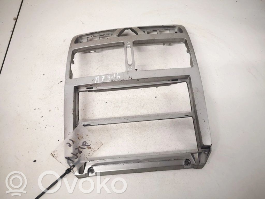 Otros repuestos del interior   M33906,M33906