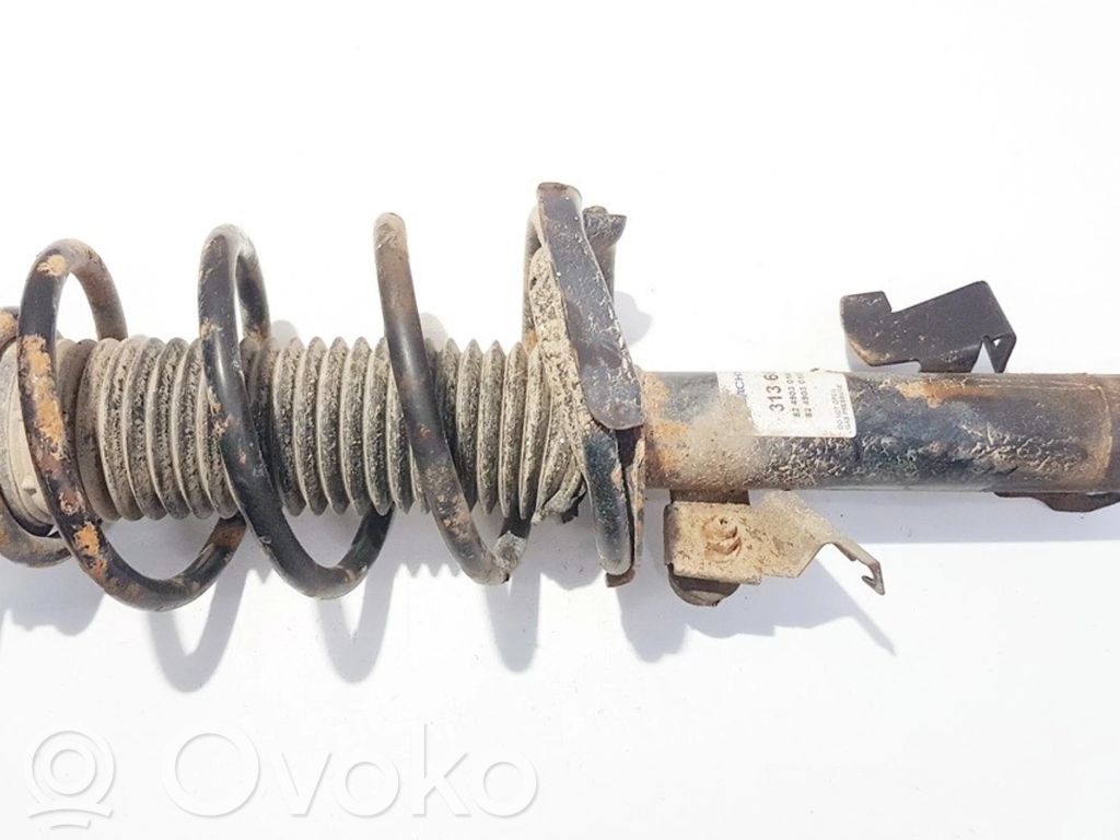 Volvo V50 Amortyzator przedni 