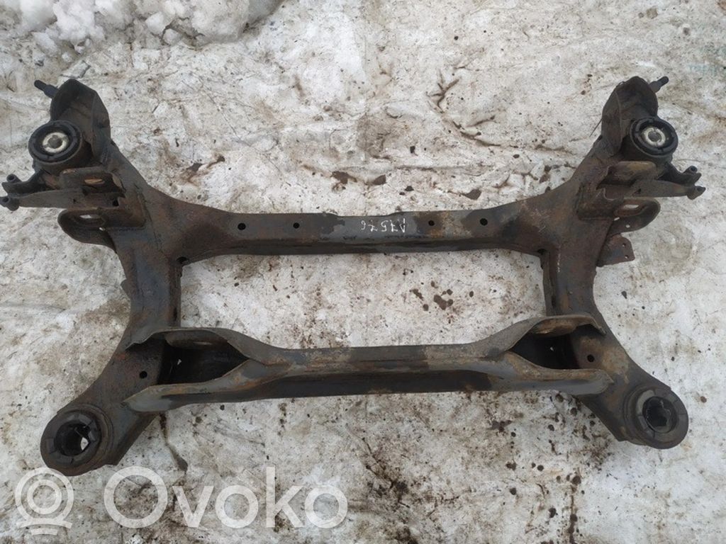 Hyundai Santa Fe Cadru auxiliar spate
