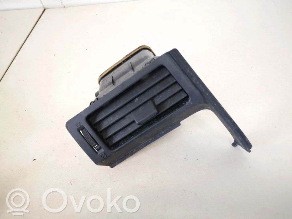 Rejilla de ventilación central del panel   556800F040,556800F040,556800F040,556800F040