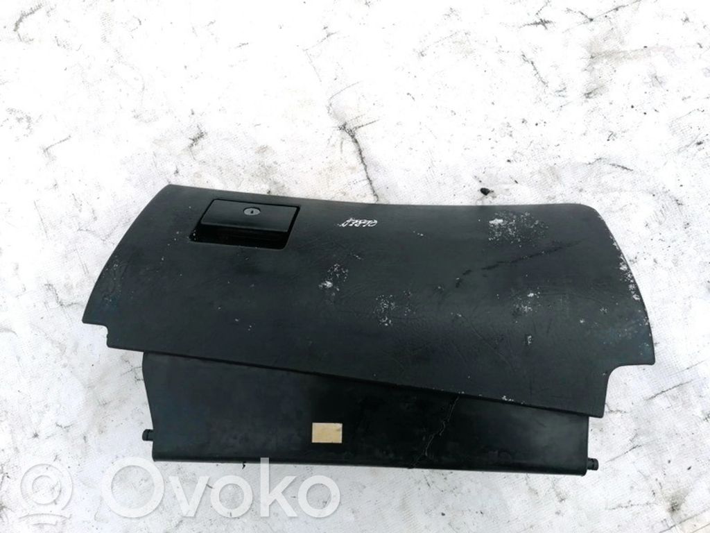 Audi A6 S6 C4 4A Vano portaoggetti 