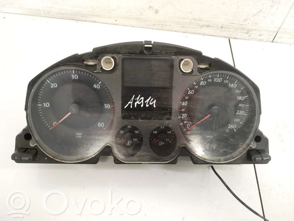 Volkswagen PASSAT B6 Tachimetro (quadro strumenti) 