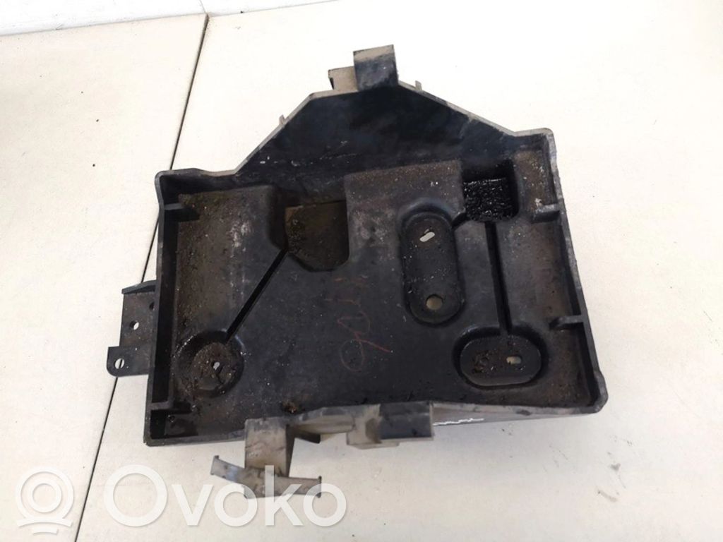 Mazda CX-7 Batteriekasten 