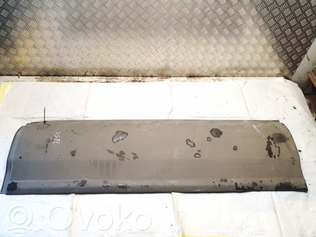 Iveco Daily 40.8 Mască ușă spate (turnată) 