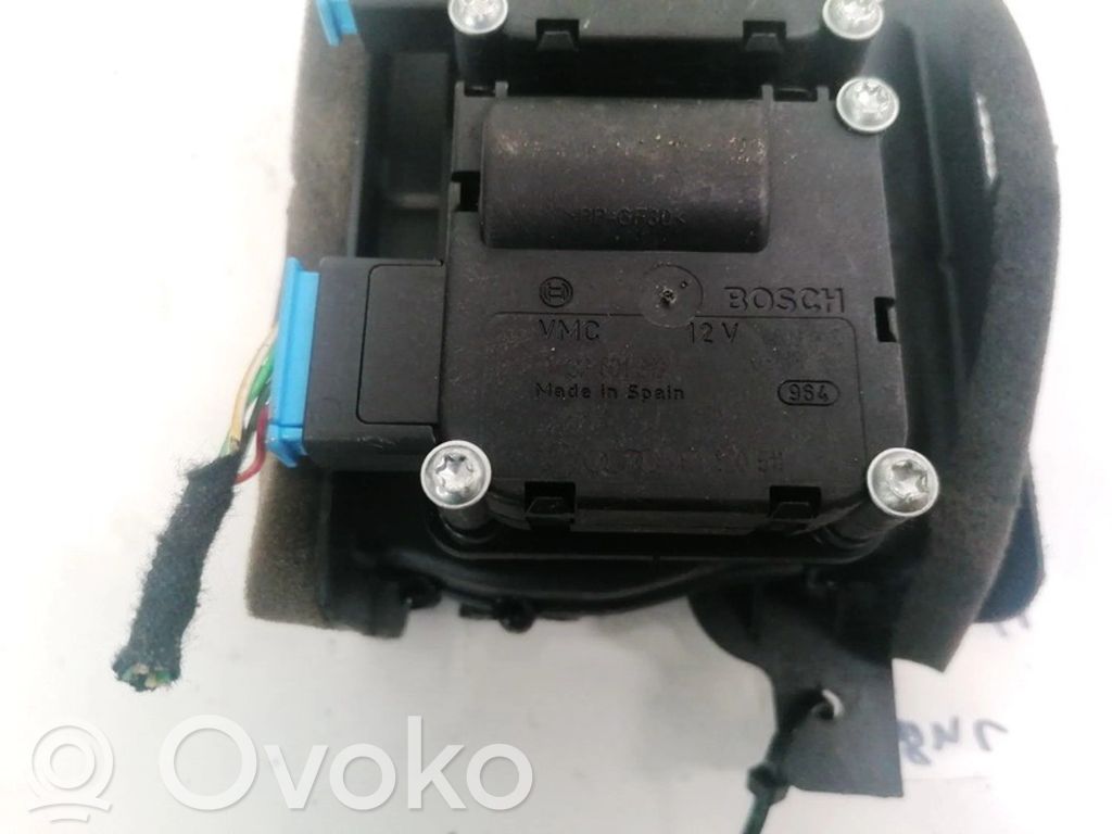 Volkswagen Touareg I Motor/actuator clapetă aer 