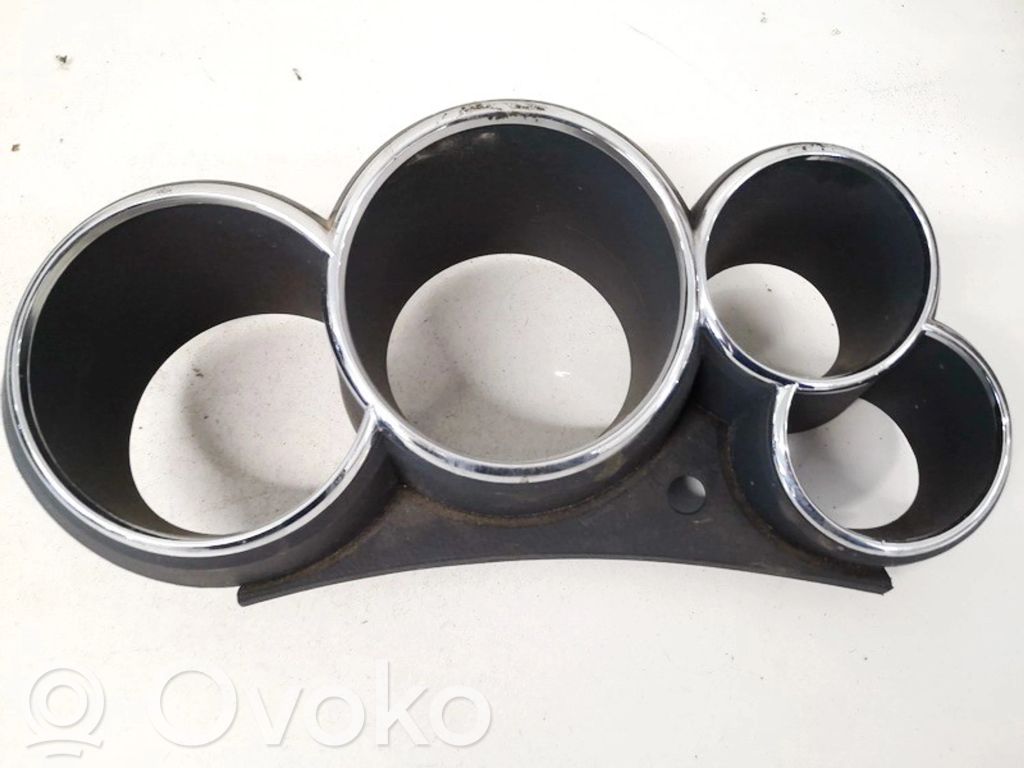 Pontiac Vibe Cornice cruscotto 