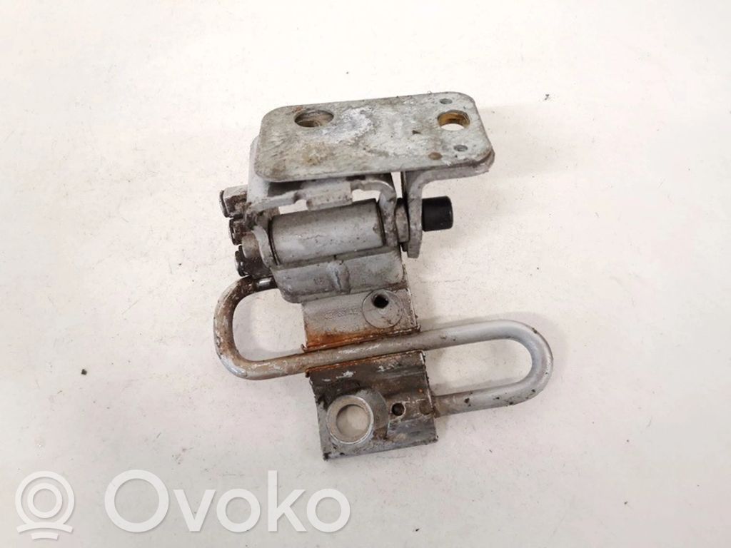 Audi A4 S4 B6 8E 8H Etuoven yläsarana 
