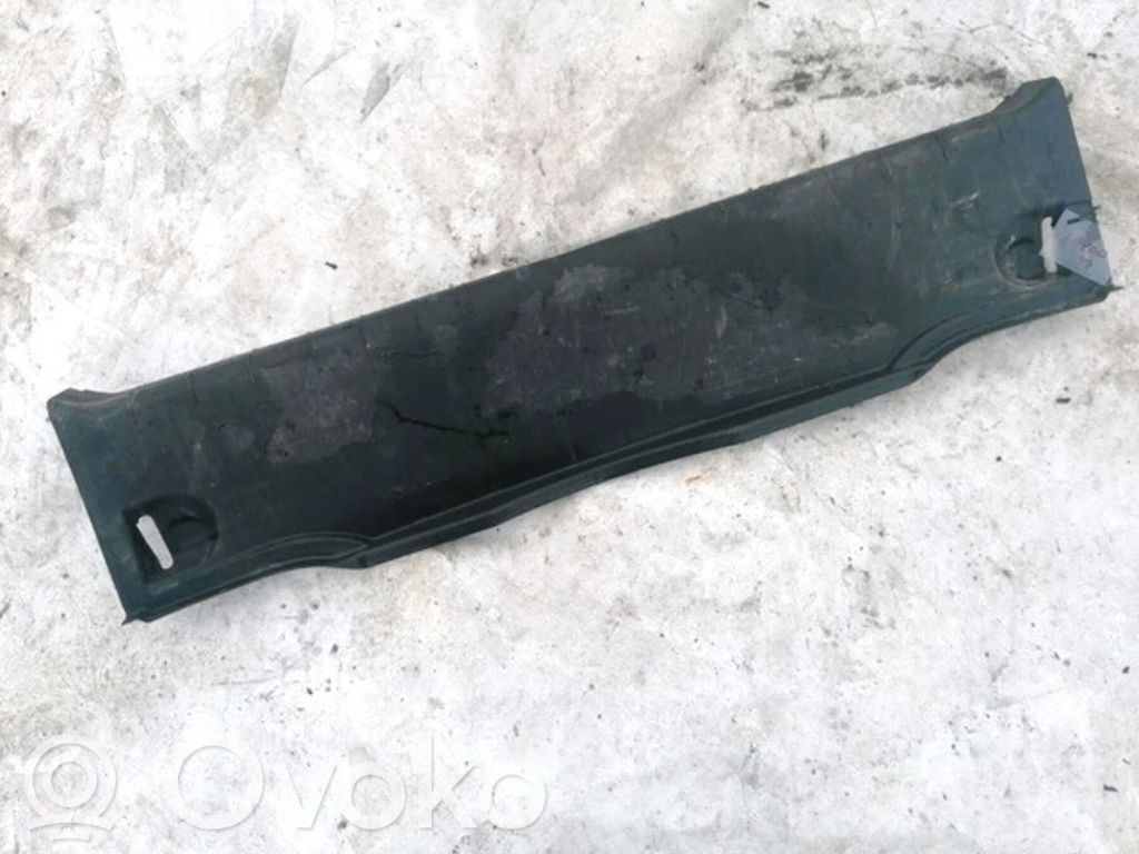 Opel Vectra C Inne elementy wykończenia bagażnika 