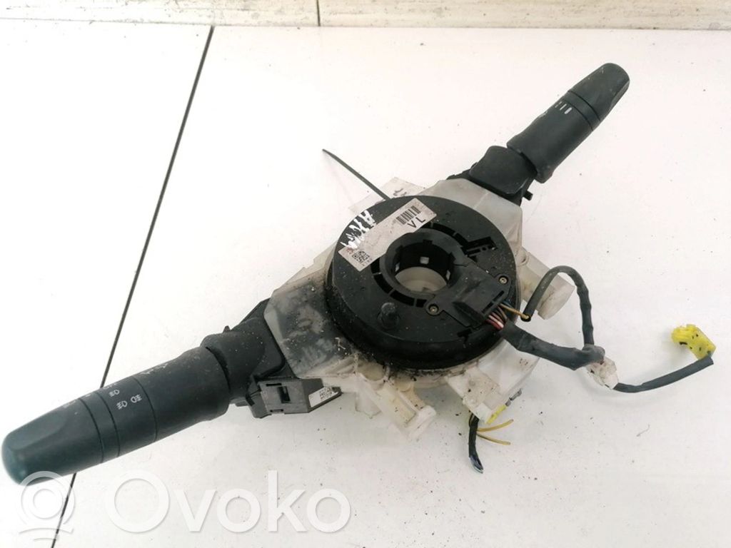 Nissan Primera Bloc semnalizator și ștergător parbriz 
